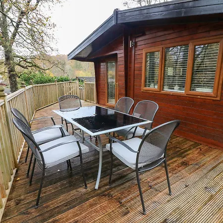 度假居 Tree View *